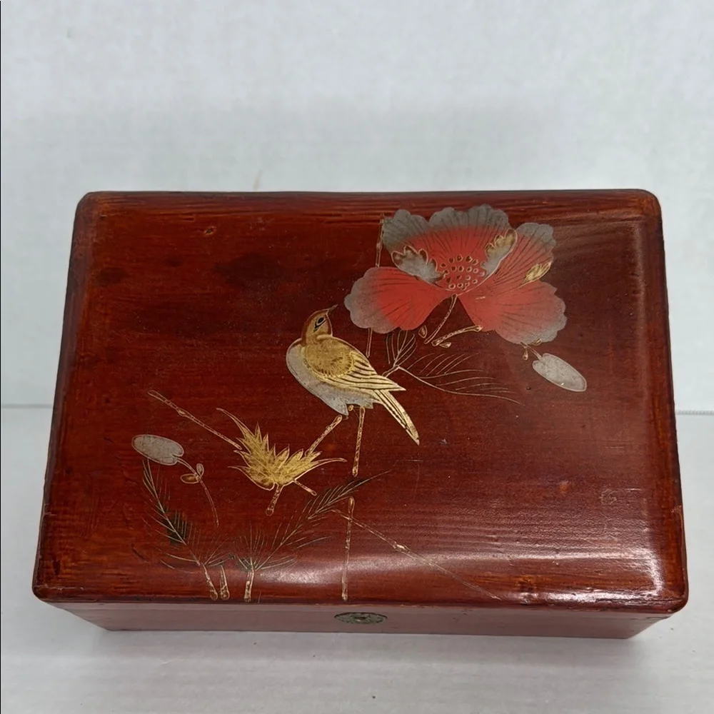 Antique Japanese Hand-Painted Cinnabar-Red Lacquered Box No Key